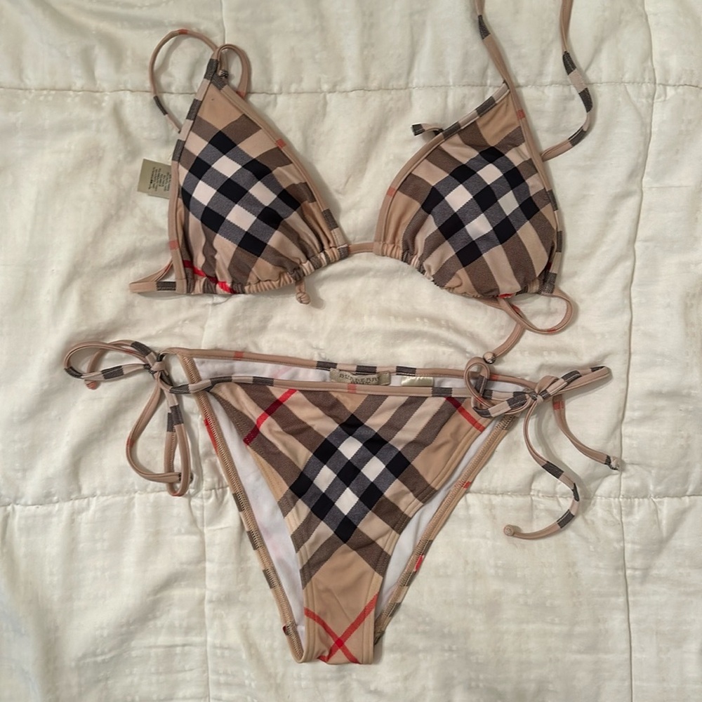 Burberry Bikini